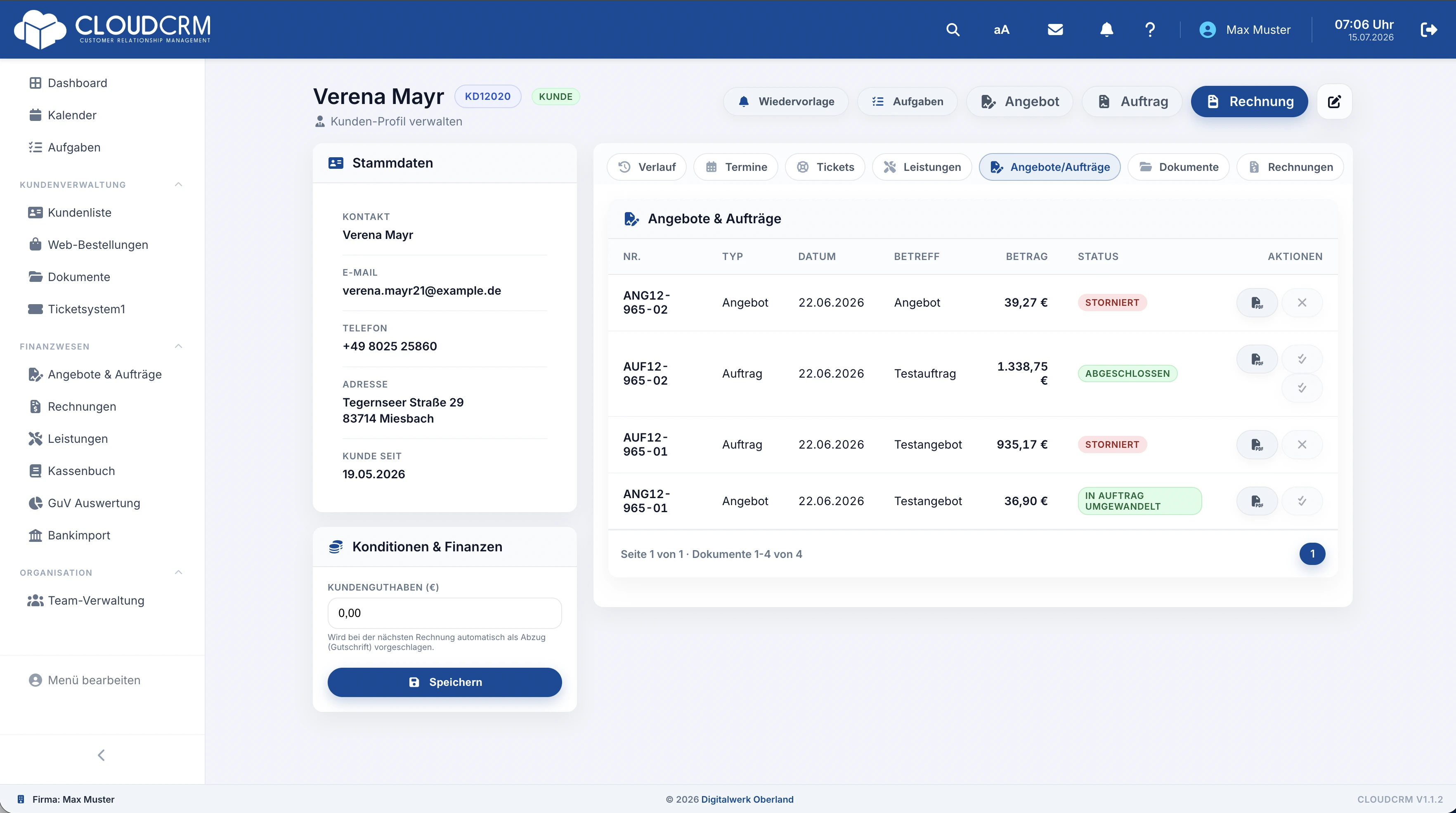 CloudCRM – Kundenakte mit geöffnetem Angebotsbereich