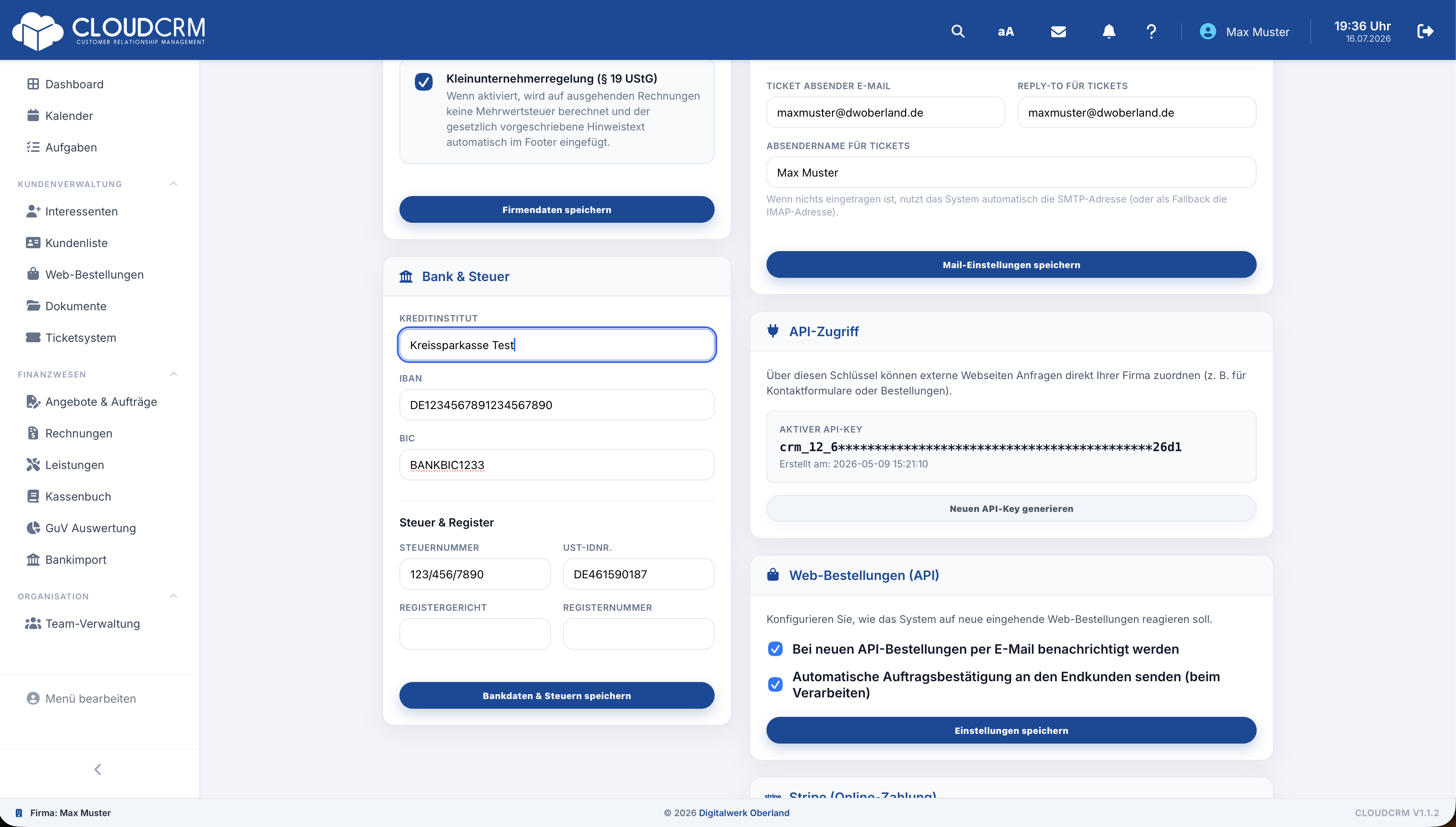 CloudCRM – Bank-, Steuer- und Registerdaten